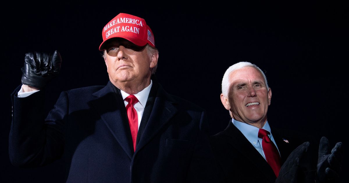 Pence Seemingly Pours Cold Water on Anti-Trump WaPo Report … But Is He Really Being Two-Faced?